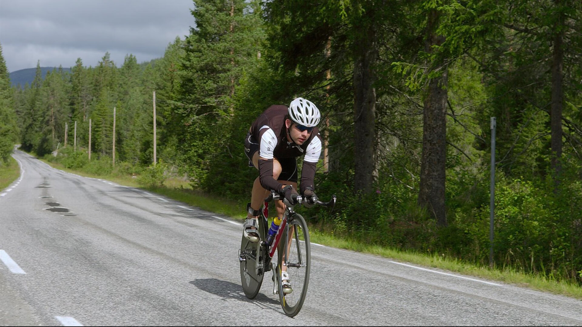 中国女篮利用边线球制造得分机会，中国女篮内线