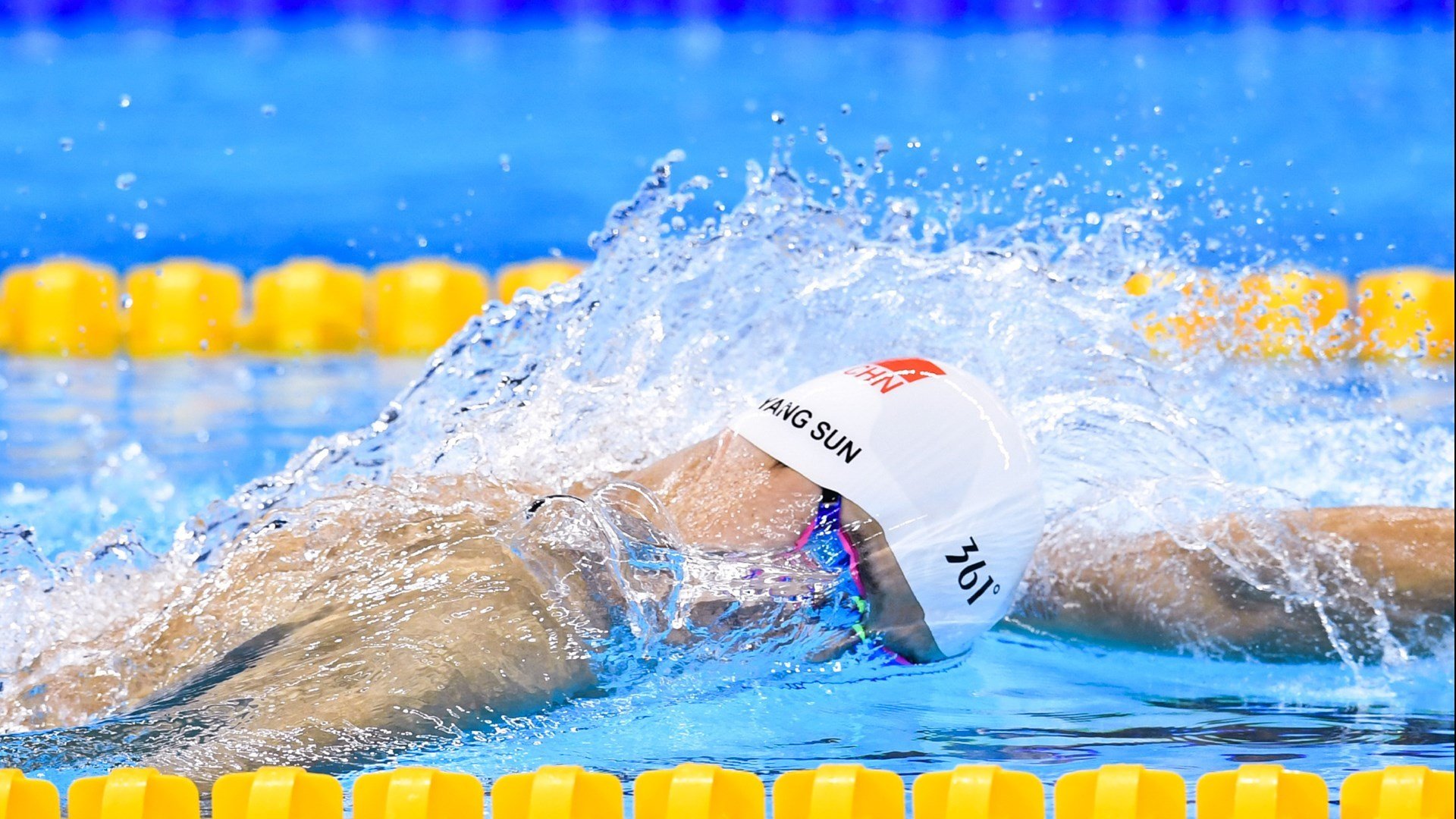 中国足球联赛社交媒体运营策略创新，足球媒体简介