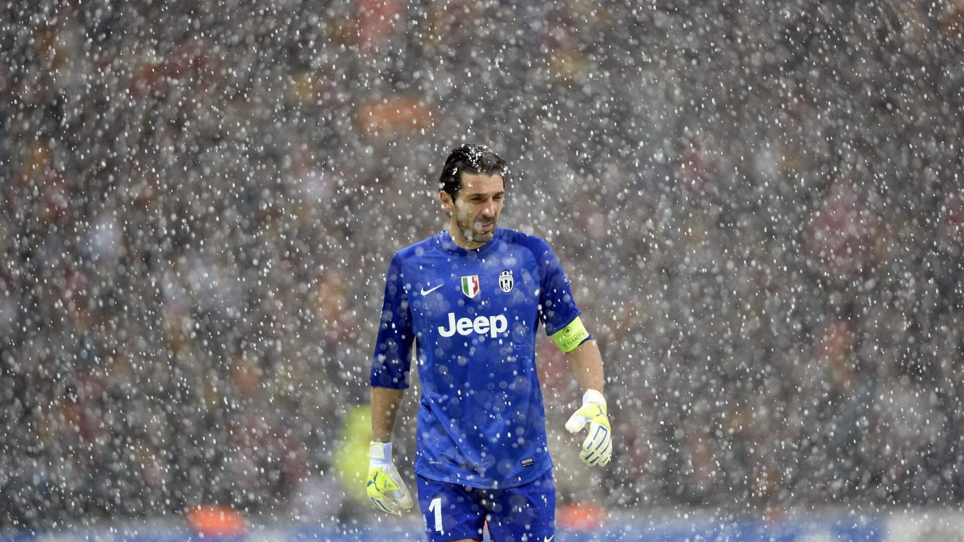 巴黎圣日耳曼转守为攻展现战术成熟度，巴黎圣日耳曼转会一览