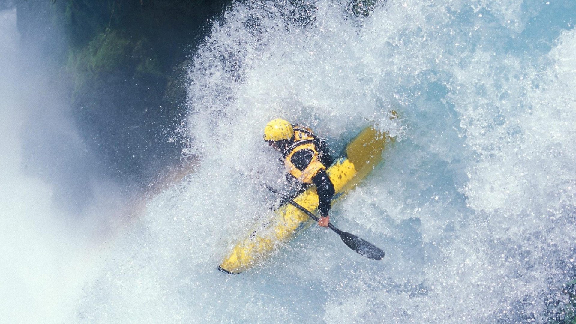 瑞安：随着经验积累，逐渐成为全黑队的顶级球员，瑞安足球俱乐部